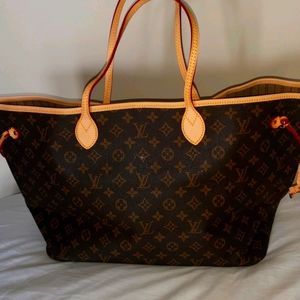 LV tote bag